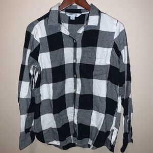 Old Navy The Classic Shirt inBlack & White Flannel